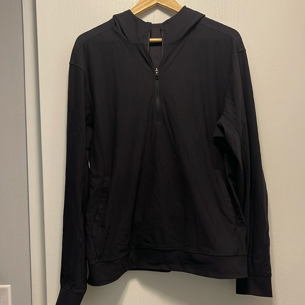 Lulu quarter zip pull over